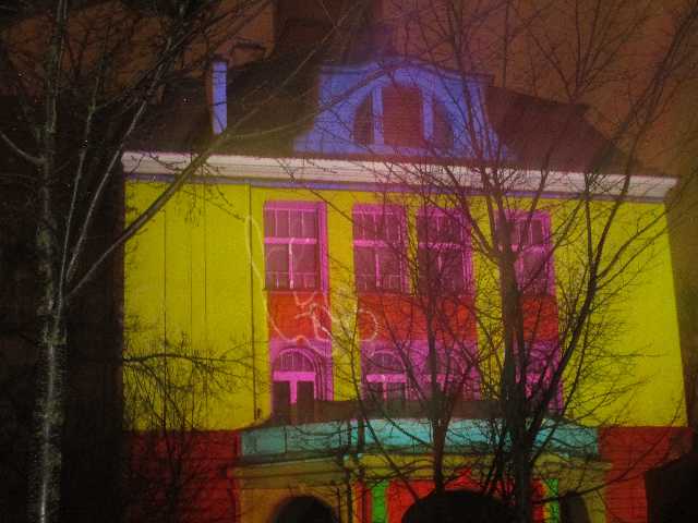 Gymnázium Plzeň, Mikulášské nám. - Vznik světa