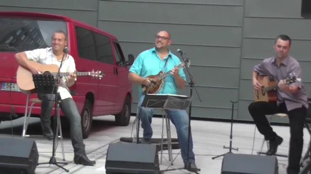 Acoustix trio 1